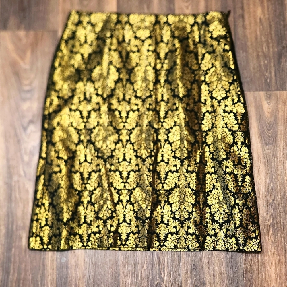 Black and Gold JCPenney Jaquard Pattern Skirt